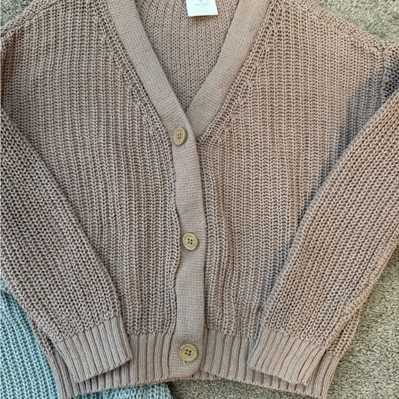 Little Co. boys sweaters 5T - Picture 7 of 10